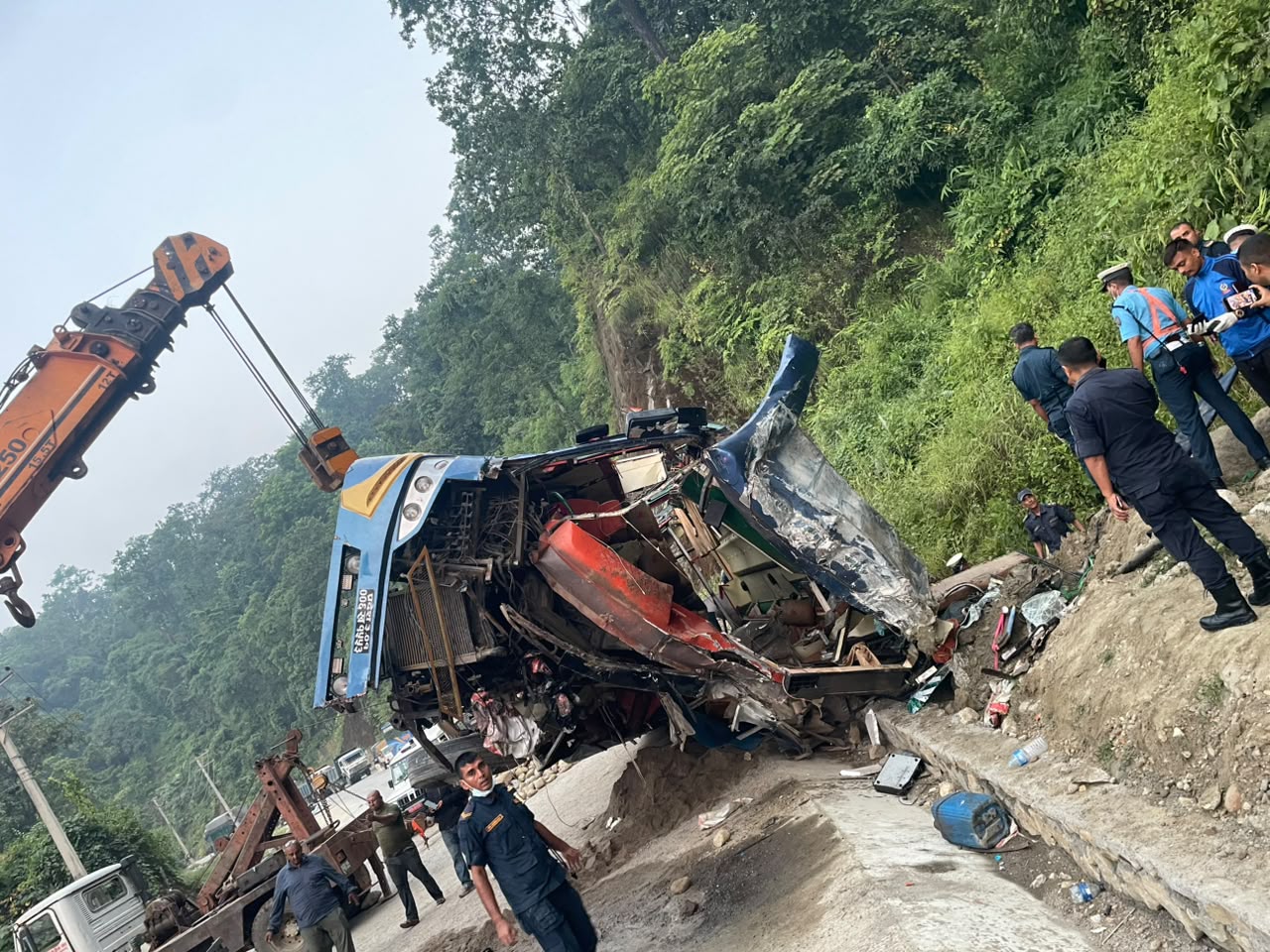 दाउन्ने दुर्घटनामा ६ जनाको मृत्यु
